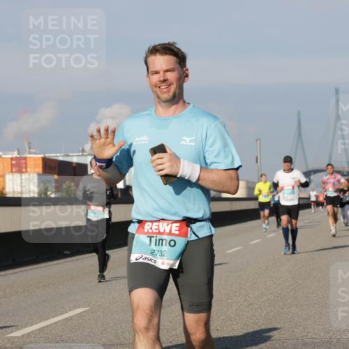 03.10.2025 - Köhlbrandbrückenlauf Jannik Wohlers http://msf.ph/oto/9071896 03.10.2025 09:49:52 Position 3 03, 10, 2015, 2732 meine-sportfotos.de