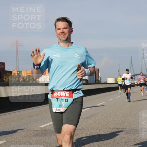 03.10.2025 - Köhlbrandbrückenlauf Jannik Wohlers http://msf.ph/oto/9071940 03.10.2025 09:49:53 Position 3 03, 10, 2015, 2732 meine-sportfotos.de
