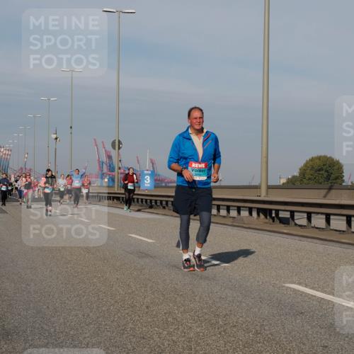 03.10.2025 - Köhlbrandbrückenlauf Fabian Wolf http://msf.ph/oto/9071991 03.10.2025 10:13:23 Position 3  meine-sportfotos.de