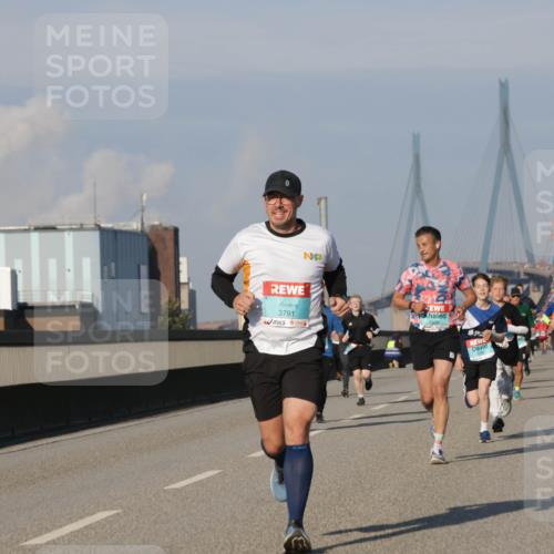 03.10.2025 - Köhlbrandbrückenlauf Jannik Wohlers http://msf.ph/oto/9072023 03.10.2025 09:49:56 Position 3 3791, 1039 meine-sportfotos.de