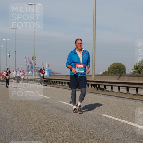 03.10.2025 - Köhlbrandbrückenlauf Fabian Wolf http://msf.ph/oto/9072044 03.10.2025 10:13:24 Position 3 2659 meine-sportfotos.de