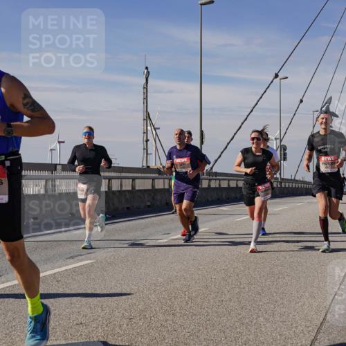 03.10.2025 - Köhlbrandbrückenlauf Michael Burmester http://msf.ph/oto/9072071 03.10.2025 12:37:07 Position 2 5846, 641 meine-sportfotos.de
