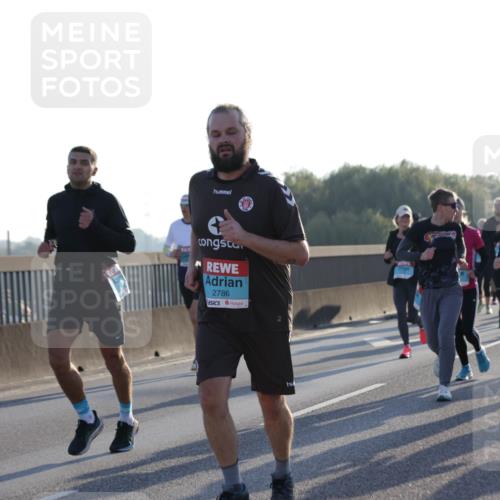 03.10.2025 - Köhlbrandbrückenlauf Jannik Wohlers http://msf.ph/oto/9072103 03.10.2025 09:18:05 Position 3 2786, 1, 1598 meine-sportfotos.de