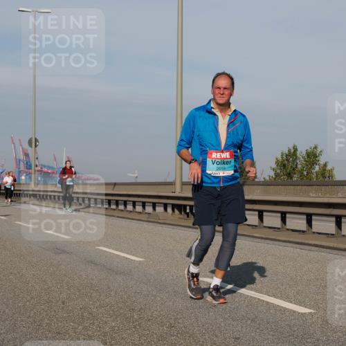 03.10.2025 - Köhlbrandbrückenlauf Fabian Wolf http://msf.ph/oto/9072128 03.10.2025 10:13:25 Position 3 2659 meine-sportfotos.de