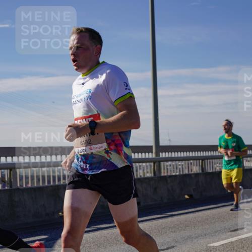 03.10.2025 - Köhlbrandbrückenlauf Michael Burmester http://msf.ph/oto/9072160 03.10.2025 12:37:10 Position 2 76, 6152 meine-sportfotos.de