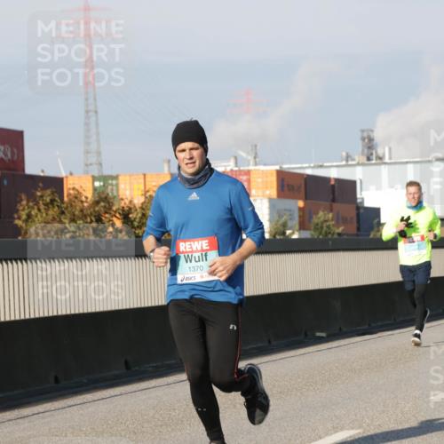 03.10.2025 - Köhlbrandbrückenlauf Jannik Wohlers http://msf.ph/oto/9072329 03.10.2025 09:50:04 Position 3 1370 meine-sportfotos.de