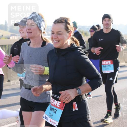 03.10.2025 - Köhlbrandbrückenlauf Lena Gebhardt http://msf.ph/oto/9072427 03.10.2025 09:24:50 Position 1 2349, 1877 meine-sportfotos.de