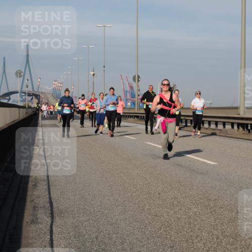 03.10.2025 - Köhlbrandbrückenlauf Fabian Wolf http://msf.ph/oto/9072475 03.10.2025 10:13:36 Position 3  meine-sportfotos.de