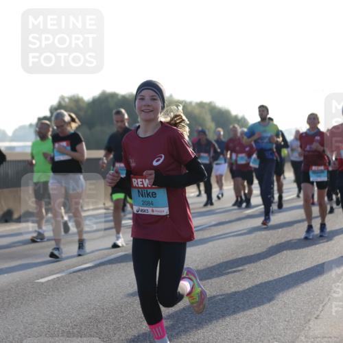 03.10.2025 - Köhlbrandbrückenlauf Jannik Wohlers http://msf.ph/oto/9072529 03.10.2025 09:18:12 Position 3 2084 meine-sportfotos.de