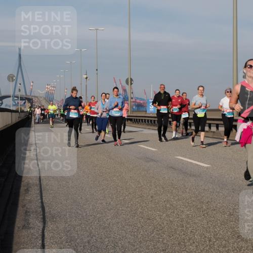 03.10.2025 - Köhlbrandbrückenlauf Fabian Wolf http://msf.ph/oto/9072569 03.10.2025 10:13:38 Position 3  meine-sportfotos.de