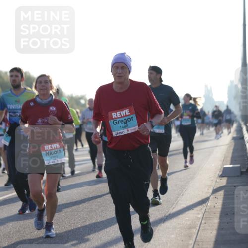 03.10.2025 - Köhlbrandbrückenlauf Jannik Wohlers http://msf.ph/oto/9072570 03.10.2025 09:18:13 Position 3 1498, 1363 meine-sportfotos.de