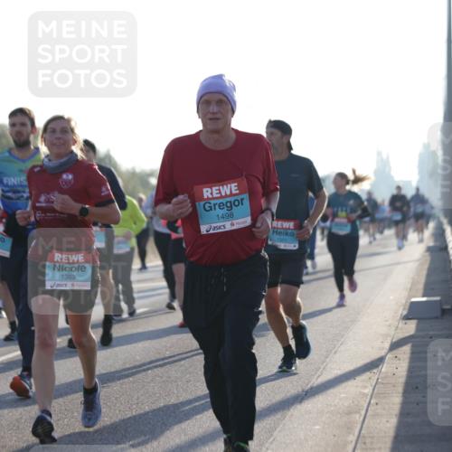 03.10.2025 - Köhlbrandbrückenlauf Jannik Wohlers http://msf.ph/oto/9072583 03.10.2025 09:18:14 Position 3 1363, 1498, 1501 meine-sportfotos.de