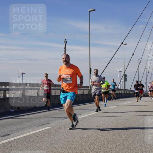 03.10.2025 - Köhlbrandbrückenlauf Michael Burmester http://msf.ph/oto/9072640 03.10.2025 12:38:01 Position 2  meine-sportfotos.de