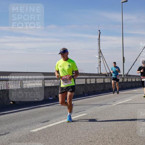 03.10.2025 - Köhlbrandbrückenlauf Michael Burmester http://msf.ph/oto/9072695 03.10.2025 12:38:05 Position 2 5967 meine-sportfotos.de