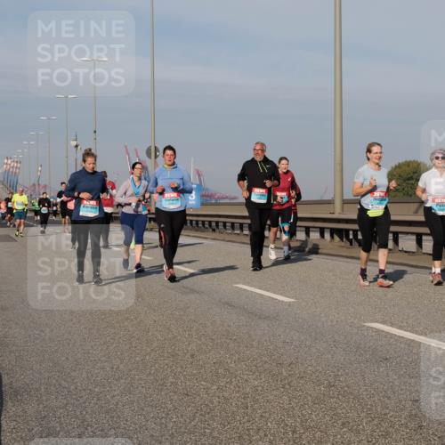 03.10.2025 - Köhlbrandbrückenlauf Fabian Wolf http://msf.ph/oto/9072701 03.10.2025 10:13:40 Position 3  meine-sportfotos.de