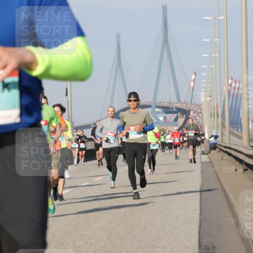 03.10.2025 - Köhlbrandbrückenlauf Jannik Wohlers http://msf.ph/oto/9072768 03.10.2025 09:50:13 Position 3 1132 meine-sportfotos.de