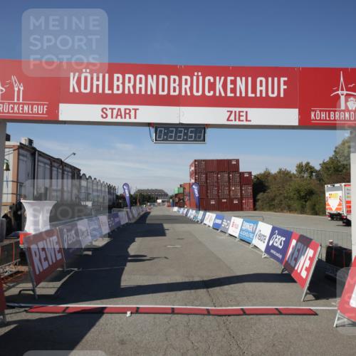 03.10.2025 - Köhlbrandbrückenlauf Jannik Wohlers http://msf.ph/oto/9072821 03.10.2025 12:33:51 Ziel  meine-sportfotos.de