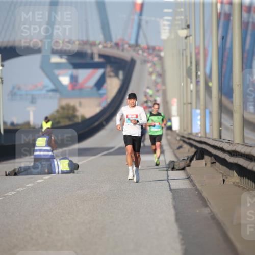 03.10.2025 - Köhlbrandbrückenlauf Jannik Wohlers http://msf.ph/oto/9072845 03.10.2025 09:38:19 Position 3  meine-sportfotos.de