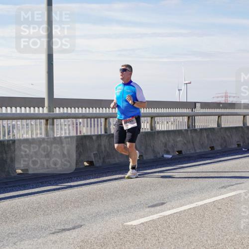 03.10.2025 - Köhlbrandbrückenlauf Michael Burmester http://msf.ph/oto/9072872 03.10.2025 12:38:17 Position 2  meine-sportfotos.de