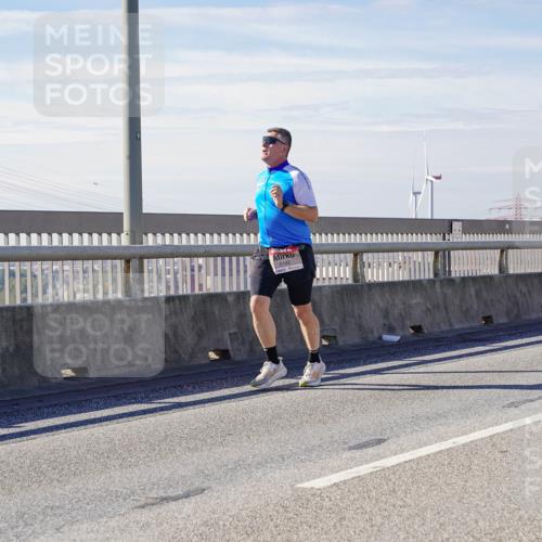 03.10.2025 - Köhlbrandbrückenlauf Michael Burmester http://msf.ph/oto/9072880 03.10.2025 12:38:17 Position 2 6142 meine-sportfotos.de