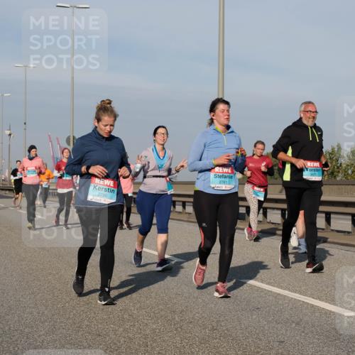 03.10.2025 - Köhlbrandbrückenlauf Fabian Wolf http://msf.ph/oto/9072902 03.10.2025 10:13:43 Position 3 2780, 2781, 3673 meine-sportfotos.de