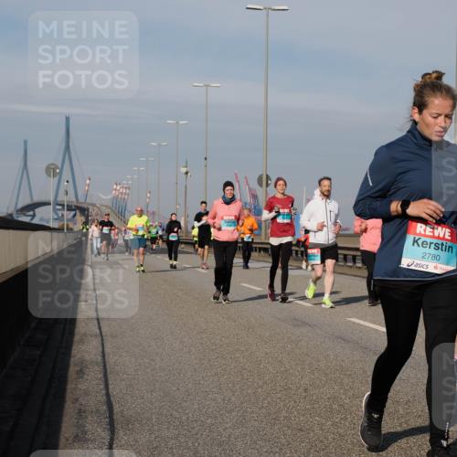 03.10.2025 - Köhlbrandbrückenlauf Fabian Wolf http://msf.ph/oto/9072945 03.10.2025 10:13:45 Position 3 2780 meine-sportfotos.de