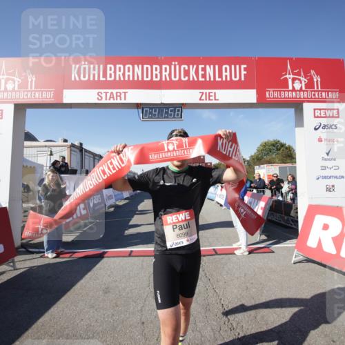 03.10.2025 - Köhlbrandbrückenlauf Jannik Wohlers http://msf.ph/oto/9072999 03.10.2025 12:41:58 Ziel 6099 meine-sportfotos.de