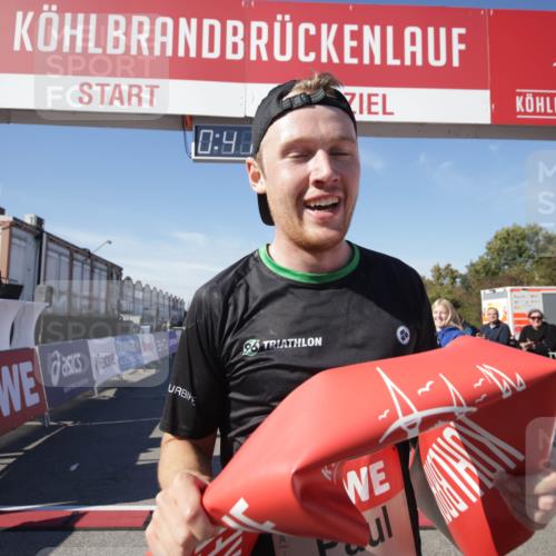 03.10.2025 - Köhlbrandbrückenlauf Jannik Wohlers http://msf.ph/oto/9073053 03.10.2025 12:41:58 Ziel 6099 meine-sportfotos.de