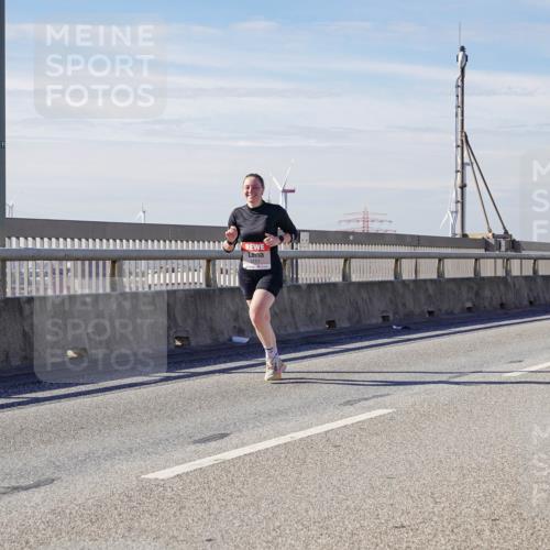 03.10.2025 - Köhlbrandbrückenlauf Michael Burmester http://msf.ph/oto/9073071 03.10.2025 12:38:28 Position 2 6154 meine-sportfotos.de