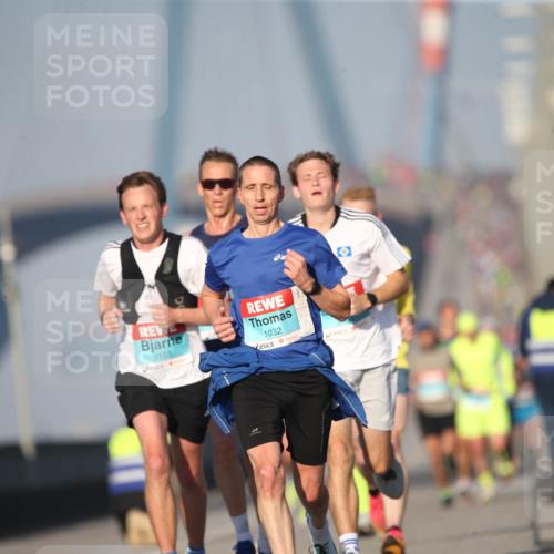 03.10.2025 - Köhlbrandbrückenlauf Jannik Wohlers http://msf.ph/oto/9073093 03.10.2025 09:39:10 Position 3 3153, 1032 meine-sportfotos.de