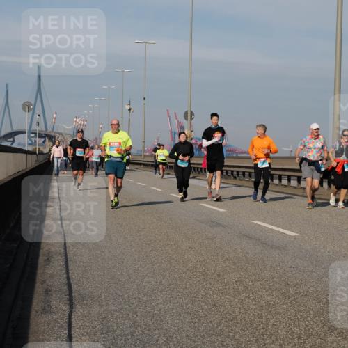 03.10.2025 - Köhlbrandbrückenlauf Fabian Wolf http://msf.ph/oto/9073273 03.10.2025 10:13:52 Position 3  meine-sportfotos.de