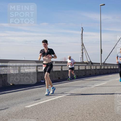 03.10.2025 - Köhlbrandbrückenlauf Michael Burmester http://msf.ph/oto/9073295 03.10.2025 12:38:40 Position 2  meine-sportfotos.de