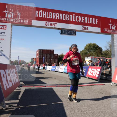 03.10.2025 - Köhlbrandbrückenlauf Lena Gebhardt http://msf.ph/oto/9073347 03.10.2025 13:38:03 Ziel 5188, 5343, 5409, 5632, 6515 meine-sportfotos.de