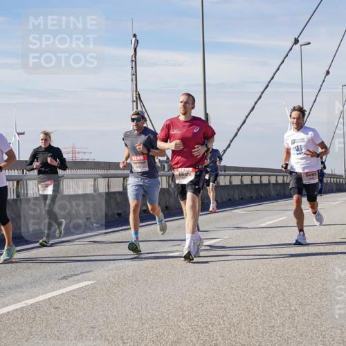 03.10.2025 - Köhlbrandbrückenlauf Michael Burmester http://msf.ph/oto/9073350 03.10.2025 12:38:47 Position 2  meine-sportfotos.de