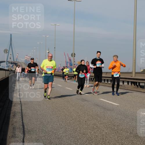 03.10.2025 - Köhlbrandbrückenlauf Fabian Wolf http://msf.ph/oto/9073360 03.10.2025 10:13:54 Position 3  meine-sportfotos.de