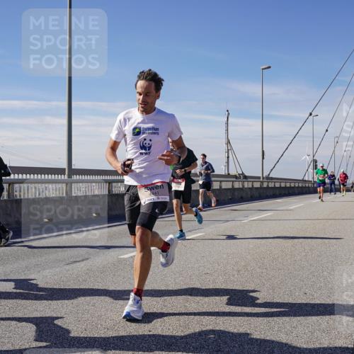 03.10.2025 - Köhlbrandbrückenlauf Michael Burmester http://msf.ph/oto/9073426 03.10.2025 12:38:49 Position 2 163, 4441 meine-sportfotos.de