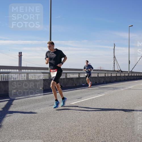 03.10.2025 - Köhlbrandbrückenlauf Michael Burmester http://msf.ph/oto/9073445 03.10.2025 12:38:50 Position 2  meine-sportfotos.de