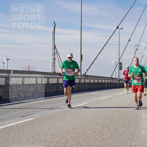03.10.2025 - Köhlbrandbrückenlauf Michael Burmester http://msf.ph/oto/9073468 03.10.2025 12:38:53 Position 2  meine-sportfotos.de