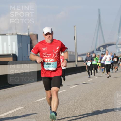 03.10.2025 - Köhlbrandbrückenlauf Jannik Wohlers http://msf.ph/oto/9073571 03.10.2025 09:50:35 Position 3 1477 meine-sportfotos.de