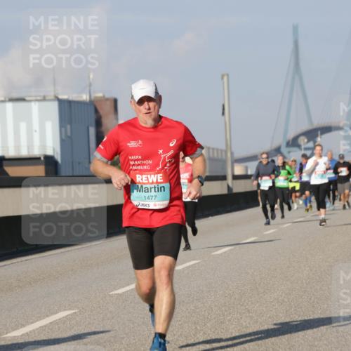 03.10.2025 - Köhlbrandbrückenlauf Jannik Wohlers http://msf.ph/oto/9073580 03.10.2025 09:50:35 Position 3 1477 meine-sportfotos.de