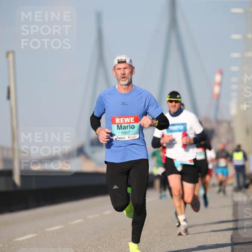 03.10.2025 - Köhlbrandbrückenlauf Jannik Wohlers http://msf.ph/oto/9073602 03.10.2025 09:39:40 Position 3 1057 meine-sportfotos.de