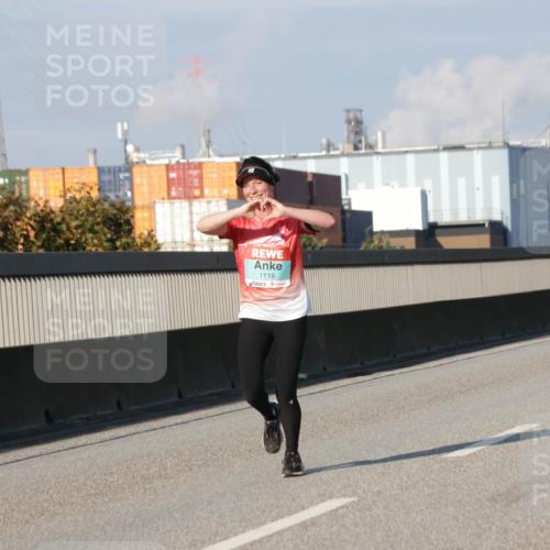 03.10.2025 - Köhlbrandbrückenlauf Jannik Wohlers http://msf.ph/oto/9073729 03.10.2025 09:50:42 Position 3 1119 meine-sportfotos.de