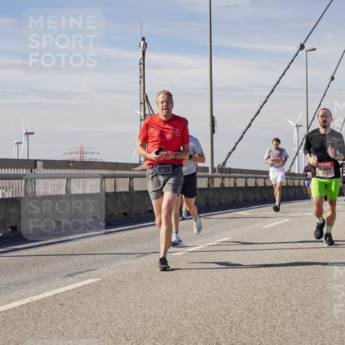 03.10.2025 - Köhlbrandbrückenlauf Michael Burmester http://msf.ph/oto/9073785 03.10.2025 12:39:10 Position 2  meine-sportfotos.de