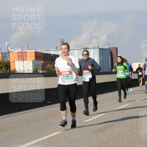 03.10.2025 - Köhlbrandbrückenlauf Jannik Wohlers http://msf.ph/oto/9073822 03.10.2025 09:50:46 Position 3 1944, 1218, 160 meine-sportfotos.de