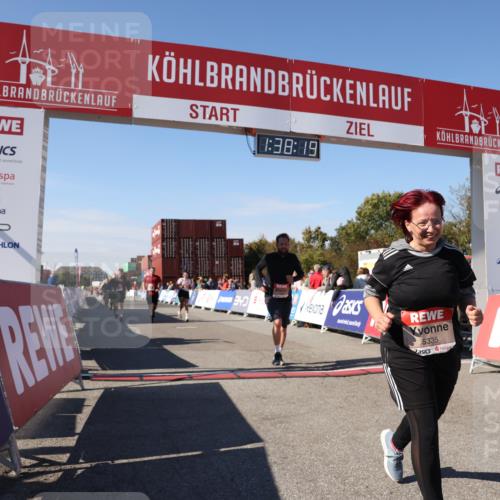 03.10.2025 - Köhlbrandbrückenlauf Lena Gebhardt http://msf.ph/oto/9073826 03.10.2025 13:38:20 Ziel 4435, 5139, 5335, 5509, 6581, 6582, 6583 meine-sportfotos.de