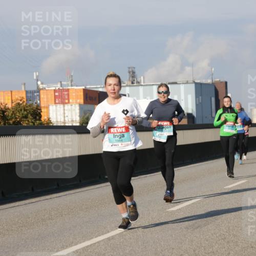 03.10.2025 - Köhlbrandbrückenlauf Jannik Wohlers http://msf.ph/oto/9073850 03.10.2025 09:50:46 Position 3 1944, 1218 meine-sportfotos.de