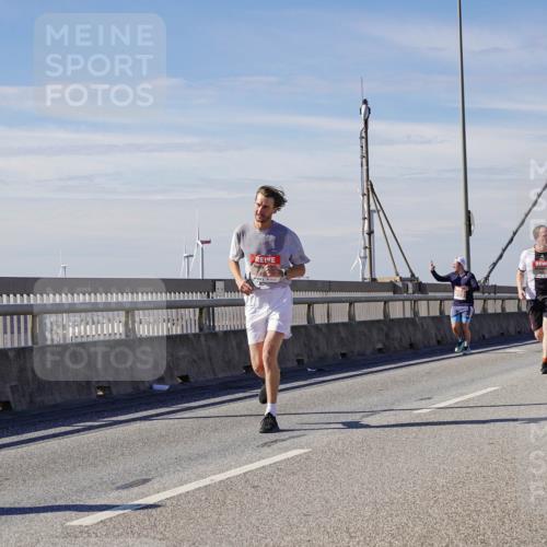 03.10.2025 - Köhlbrandbrückenlauf Michael Burmester http://msf.ph/oto/9073866 03.10.2025 12:39:15 Position 2  meine-sportfotos.de