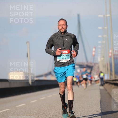 03.10.2025 - Köhlbrandbrückenlauf Jannik Wohlers http://msf.ph/oto/9073952 03.10.2025 09:40:00 Position 3 1026 meine-sportfotos.de