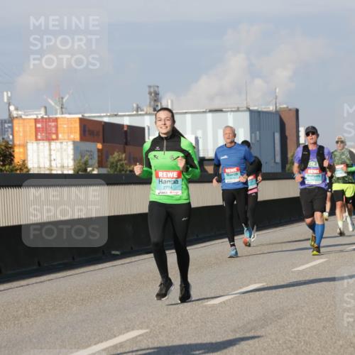 03.10.2025 - Köhlbrandbrückenlauf Jannik Wohlers http://msf.ph/oto/9073973 03.10.2025 09:50:49 Position 3 2714, 1415 meine-sportfotos.de