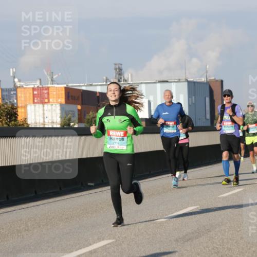 03.10.2025 - Köhlbrandbrückenlauf Jannik Wohlers http://msf.ph/oto/9073991 03.10.2025 09:50:50 Position 3 2714 meine-sportfotos.de